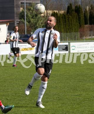 Fussball. Kaerntner Liga. Bleiburg gegen ATSV Wolfsberg.  Lovro Plimon  (Bleiburg). Bleiburg 22.4.2023.
Foto: Kuess


---
pressefotos, pressefotografie, kuess, qs, qspictures, sport, bild, bilder, bilddatenbank