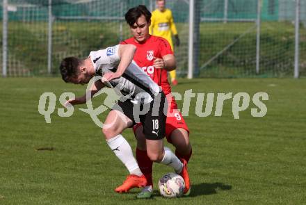 Fussball. Kaerntner Liga. Bleiburg gegen ATSV Wolfsberg.  Alen Martinovic  (Bleiburg),  Alexander Kainz  (Wolfsberg). Bleiburg 22.4.2023.
Foto: Kuess


---
pressefotos, pressefotografie, kuess, qs, qspictures, sport, bild, bilder, bilddatenbank