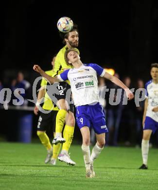 Fussball Rgionalliga. Treibach gegen Allerheiligen.  Mario Michael Kuester  (Treibach),    Matej Grgic (Allerheiligen). Treibach 5.5.2023.
Foto: Kuess


---
pressefotos, pressefotografie, kuess, qs, qspictures, sport, bild, bilder, bilddatenbank
