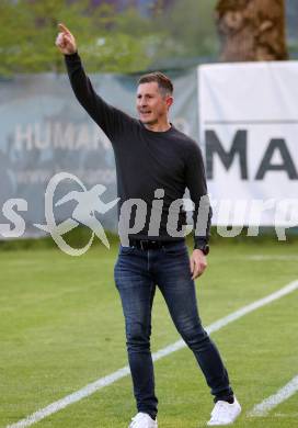 Fussball Rgionalliga. Treibach gegen Allerheiligen.  Trainer Karl Schweighofer  (Treibach). Treibach 5.5.2023.
Foto: Kuess


---
pressefotos, pressefotografie, kuess, qs, qspictures, sport, bild, bilder, bilddatenbank
