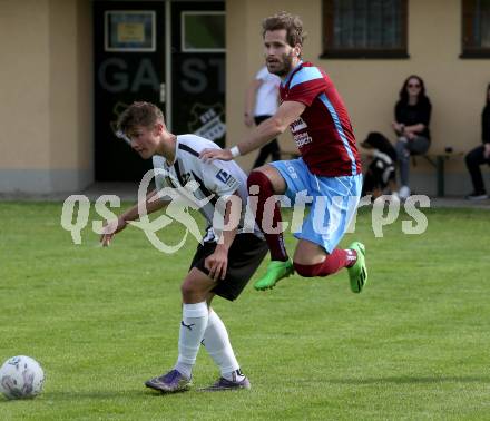 Fussball Kaerntner Liga. Bleiburg gegen Maria Saal.  Maximilian Liesnig  (Bleiburg),  Christoph Orasch  (Maria Saal). Bleiburg 6.5.2023.
Foto: Kuess


---
pressefotos, pressefotografie, kuess, qs, qspictures, sport, bild, bilder, bilddatenbank