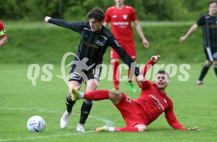 Fussball Kaerntner Liga. Ferlach Atus gegen St. Jakob/Ros.  Christopher Katschnig
  (Ferlach),  Manuel Thomas Guggenberger  (St. Jakob). Klagenfurt, 13.5.2023.
Foto: Kuess


---
pressefotos, pressefotografie, kuess, qs, qspictures, sport, bild, bilder, bilddatenbank