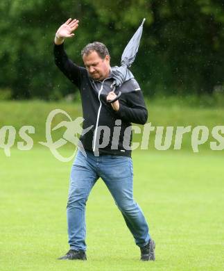 Fussball Kaerntner Liga. Ferlach Atus gegen St. Jakob/Ros.  Trainer Alexander Suppantschitsch  (St. Jakob). Klagenfurt, 13.5.2023.
Foto: Kuess


---
pressefotos, pressefotografie, kuess, qs, qspictures, sport, bild, bilder, bilddatenbank