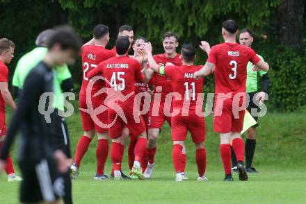 Fussball Kaerntner Liga. Ferlach Atus gegen St. Jakob/Ros. Torjubel   (Ferlach). Klagenfurt, 13.5.2023.
Foto: Kuess


---
pressefotos, pressefotografie, kuess, qs, qspictures, sport, bild, bilder, bilddatenbank