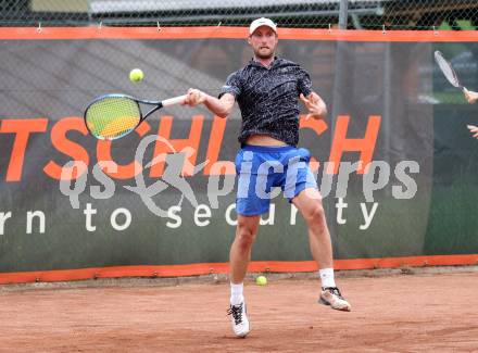 Tennis 2. Bundesliga. Strassburg gegen Union Klagenfurt. Michael Linzer (Union Klagenfurt). Strassburg, am 20.5.2023.
Foto: Kuess



---
pressefotos, pressefotografie, kuess, qs, qspictures, sport, bild, bilder, bilddatenbank