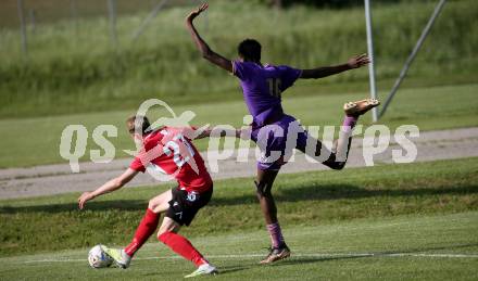 Fussball Kaerntner Liga. SK Austria Klagenfurt gegen Spittal. Mersei Dieu Nsandi  (Austria Klagenfurt),  Tristan Bruekk (Spittal). Brueckl, am 27.5.2023.
Foto: Kuess



---
pressefotos, pressefotografie, kuess, qs, qspictures, sport, bild, bilder, bilddatenbank