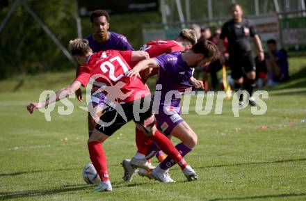 Fussball Kaerntner Liga. SK Austria Klagenfurt gegen Spittal.  Matthew Richard Wordsworth Durrans (Austria Klagenfurt), Tristan Bruekk (Spittal). Brueckl, am 27.5.2023.
Foto: Kuess



---
pressefotos, pressefotografie, kuess, qs, qspictures, sport, bild, bilder, bilddatenbank