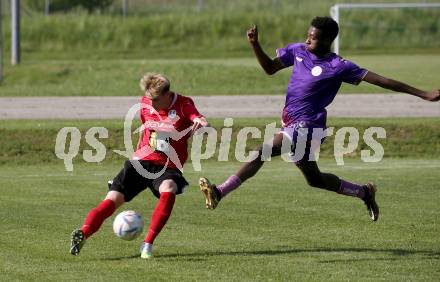 Fussball Kaerntner Liga. SK Austria Klagenfurt gegen Spittal.  Mersei Dieu Nsandi (Austria Klagenfurt), Tristan Bruekk (Spittal). Brueckl, am 27.5.2023.
Foto: Kuess



---
pressefotos, pressefotografie, kuess, qs, qspictures, sport, bild, bilder, bilddatenbank