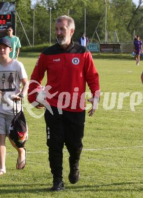 Fussball Kaerntner Liga. SK Austria Klagenfurt gegen Spittal.  Trainer Nenad Pavicevic (Austria Klagenfurt).  Brueckl, am 27.5.2023.
Foto: Kuess



---
pressefotos, pressefotografie, kuess, qs, qspictures, sport, bild, bilder, bilddatenbank