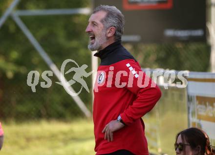 Fussball Kaerntner Liga. SK Austria Klagenfurt gegen Spittal.  Trainer Nenad Pavicevic (Austria Klagenfurt).  Brueckl, am 27.5.2023.
Foto: Kuess



---
pressefotos, pressefotografie, kuess, qs, qspictures, sport, bild, bilder, bilddatenbank