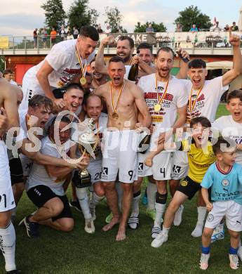 Fussball Kaerntner Liga. ASK gegen Lendorf. Meisterfeier  (ASK).  KLagenfurt, am 2.6.2023.
Foto: Kuess



---
pressefotos, pressefotografie, kuess, qs, qspictures, sport, bild, bilder, bilddatenbank