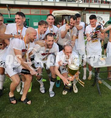 Fussball Kaerntner Liga. ASK gegen Lendorf. Meisterfeier  (ASK).  KLagenfurt, am 2.6.2023.
Foto: Kuess



---
pressefotos, pressefotografie, kuess, qs, qspictures, sport, bild, bilder, bilddatenbank