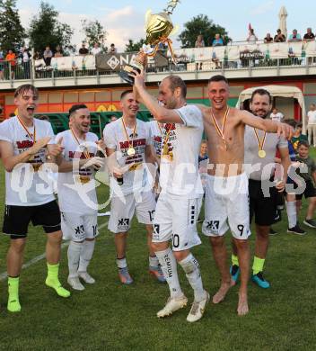 Fussball Kaerntner Liga. ASK gegen Lendorf. Meisterfeier  (ASK).  KLagenfurt, am 2.6.2023.
Foto: Kuess



---
pressefotos, pressefotografie, kuess, qs, qspictures, sport, bild, bilder, bilddatenbank