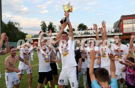 Fussball Kaerntner Liga. ASK gegen Lendorf. Meisterfeier  (ASK).  KLagenfurt, am 2.6.2023.
Foto: Kuess



---
pressefotos, pressefotografie, kuess, qs, qspictures, sport, bild, bilder, bilddatenbank