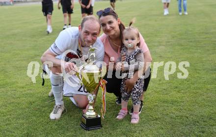 Fussball Kaerntner Liga. ASK gegen Lendorf. Meisterfeier Danijel Micic (ASK).  KLagenfurt, am 2.6.2023.
Foto: Kuess



---
pressefotos, pressefotografie, kuess, qs, qspictures, sport, bild, bilder, bilddatenbank