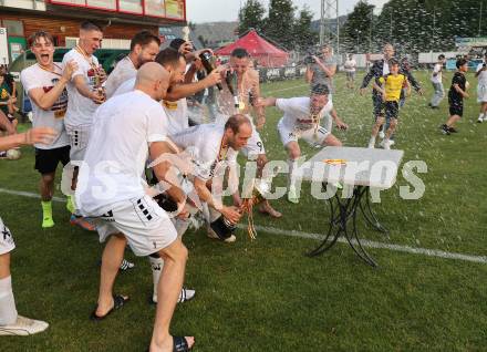 Fussball Kaerntner Liga. ASK gegen Lendorf. Meisterfeier  (ASK).  KLagenfurt, am 2.6.2023.
Foto: Kuess



---
pressefotos, pressefotografie, kuess, qs, qspictures, sport, bild, bilder, bilddatenbank