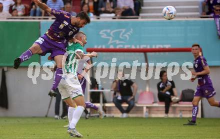Fussball Bundesliga. SK Austria Klagenfurt gegen SK Rapid Wien.  Kosmas Gkezos, (Klagenfurt),   Guido Burgstaller  (Rapid).  Klagenfurt, am 3.6.2023.
Foto: Kuess
---
pressefotos, pressefotografie, kuess, qs, qspictures, sport, bild, bilder, bilddatenbank
