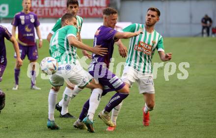 Fussball Bundesliga. SK Austria Klagenfurt gegen SK Rapid Wien. Fabian Miesenboeck,   (Klagenfurt),  Aleksa Pejic, Thorsten Schick  (Rapid).  Klagenfurt, am 3.6.2023.
Foto: Kuess
---
pressefotos, pressefotografie, kuess, qs, qspictures, sport, bild, bilder, bilddatenbank