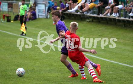 Fussball Kaerntner Liga. SK Austria KLagenfurt Amateure gegen ATSV Wolfsberg.  Marius Leo Maierhofer (Austria Klagenfurt),  Luca Schatzl  (Wolfsberg). Brueckl, am 9.6.2023.
Foto: Kuess



---
pressefotos, pressefotografie, kuess, qs, qspictures, sport, bild, bilder, bilddatenbank