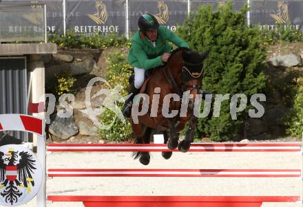Reiten. Oesterreichische Staatsmeisterschaft. Gerfried Puck auf Equitron Ornaat V. St. Margarethen im Lavanttal. Reiterhof Stueckler, am 24.6.2023.
Foto: Kuess
---
pressefotos, pressefotografie, kuess, qs, qspictures, sport, bild, bilder, bilddatenbank