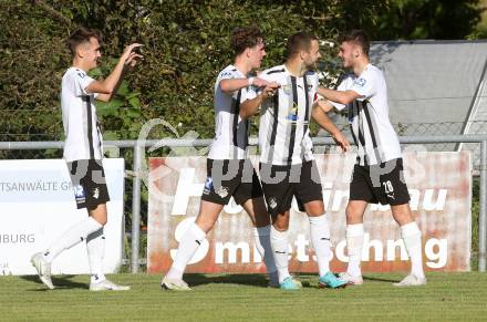 Fussball Kaerntner Liga. Bleiburg gegen KAC.  Torjubel Adnan Besic, Al Mahic  (Bleiburg). Bleiburg, am 12.8.2023.
Foto: Kuess
---
pressefotos, pressefotografie, kuess, qs, qspictures, sport, bild, bilder, bilddatenbank