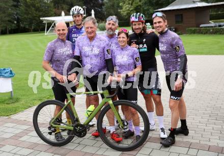 Radsport. Tour de Franz.  Reto Hollenstein, Franz KLammer, Marco Haller, Felix Gottwald. St. Veit, am 9.8.2023.
Foto: Kuess



---
pressefotos, pressefotografie, kuess, qs, qspictures, sport, bild, bilder, bilddatenbank