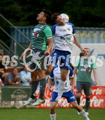 Fussball Kaerntner Liga. Treibach gegen Voelkermarkt.   Kevin Vaschauner  (Treibach),     Daniel Horst Ramsauer (Voelkermarkt). Treibach, am 18.8.2023.
Foto: Kuess
---
pressefotos, pressefotografie, kuess, qs, qspictures, sport, bild, bilder, bilddatenbank