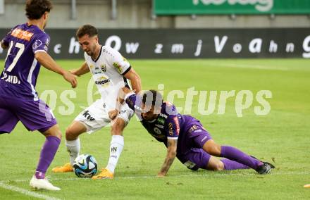 Fussball Bundesliga. SK Austria Klagenfurt gegen Cashpoint SCR Altach.  Kosmas Gkezos,   (Klagenfurt),  Lukas Fadinger  (Altach).  Klagenfurt, am 19.8.2023.
Foto: Kuess
---
pressefotos, pressefotografie, kuess, qs, qspictures, sport, bild, bilder, bilddatenbank