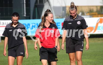 Fussball Frauen. OEFB Cup. SK Austria Klagenfurt gegen GAK.   Trainerin D Angelo Sabine (Austria Klagenfurt). Glanegg, am 10.9.2023.
Foto: Kuess
---
pressefotos, pressefotografie, kuess, qs, qspictures, sport, bild, bilder, bilddatenbank