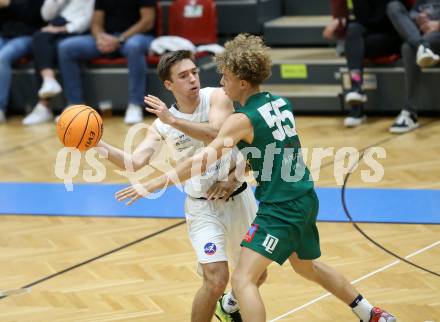 Basketball 2. Liga 2023/2024. Grunddurchgang 2. Runde.  KOS Celovec gegen Dornbirn Lions.  Niklas Michel (KOS),  Felix Erath (Dornbirn). Klagenfurt, am 14.10.2023.
Foto: Kuess
www.qspictures.net
---
pressefotos, pressefotografie, kuess, qs, qspictures, sport, bild, bilder, bilddatenbank