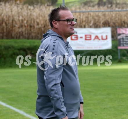 Fussball. Kaerntner Liga. Koettmannsdorf gegen Donau.  Trainer Christian Trappitsch   (Donau). Koettmannsdorf, 29.10.2023.
Foto: Kuess
www.qspictures.net
---
pressefotos, pressefotografie, kuess, qs, qspictures, sport, bild, bilder, bilddatenbank