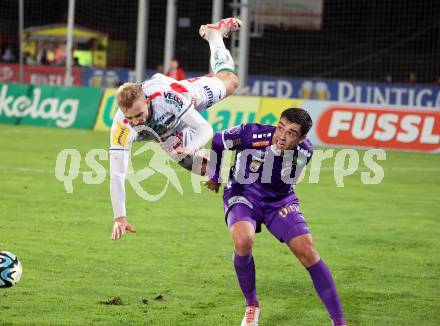 Fussball Bundesliga. WAC gegen SK Austria Klagenfurt.  Jonathan Scherzer  (WAC),   Nikola Djoric (Klagenfurt).  Wolfsberg, am 4.11.2023.
Foto: Kuess
www.qspictures.net
---
pressefotos, pressefotografie, kuess, qs, qspictures, sport, bild, bilder, bilddatenbank