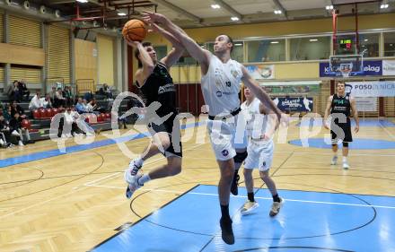 Basketball 2. Liga 2023/2024. Grunddurchgang 10. Runde.  KOS gegen Deutsch Wagram Alligators. Anto Marusic  (KOS),  Max Brunner  (Deutsch Wagram). Klagenfurt, am 8.12.12023.
Foto: Kuess
---
pressefotos, pressefotografie, kuess, qs, qspictures, sport, bild, bilder, bilddatenbank