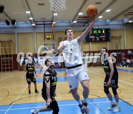 Basketball 2. Liga 2023/2024. Grunddurchgang 12. Runde.  KOS gegen Mattersburg Rocks.    Andi Smrtnik (KOS),  Julian Alper  (Mattersburg Rocks). Klagenfurt, am 16.12.12023.
Foto: Kuess
www.qspictures.net
---
pressefotos, pressefotografie, kuess, qs, qspictures, sport, bild, bilder, bilddatenbank