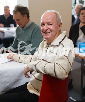 Eishockey. Legenden Turnier. Pressekonferenz.  Karl Korentschnig . KLagenfurt, am 6.12.2023.
Foto: Kuess
---
pressefotos, pressefotografie, kuess, qs, qspictures, sport, bild, bilder, bilddatenbank