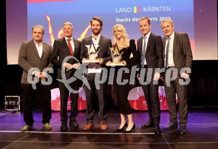 Nacht des Sports. Sportgala. Kaernten Sportler des Jahres 2023.  Dietmar Triebnig, Landeshauptmann Peter Kaiser, Marco Schwarz, Anna Gasser, Marjan Velik  . Velden, am 23.12.2023.
Foto: Kuess
www.qspictures.net
---
pressefotos, pressefotografie, kuess, qs, qspictures, sport, bild, bilder, bilddatenbank