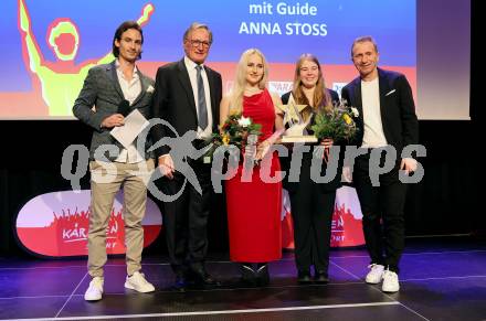 Nacht des Sports. Sportgala. Kaernten Sportler des Jahres 2023.  Claudio Trevisan, Franz Klammer, Elina Stary, Anna Stoss, Klaus Mitterdorfer . Velden, am 23.12.2023.
Foto: Kuess
www.qspictures.net
---
pressefotos, pressefotografie, kuess, qs, qspictures, sport, bild, bilder, bilddatenbank