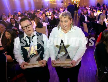 Nacht des Sports. Sportgala. Kaernten Sportler des Jahres 2023.   Stefan Strauss, Simone Mairitsch . Velden, am 23.12.2023.
Foto: Kuess
www.qspictures.net
---
pressefotos, pressefotografie, kuess, qs, qspictures, sport, bild, bilder, bilddatenbank