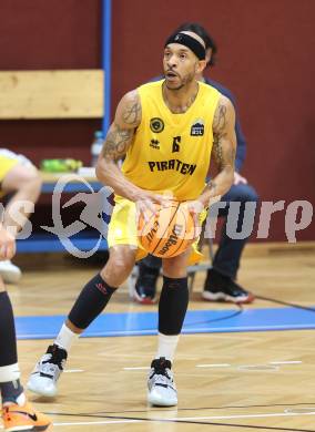 Basketball 2. Bundesliga. Woerthersee Piraten gegen Basket Flames. Shawn L. Ray (Piraten). Klagenfurt, am 4.2.2024.
Foto: Kuess
---
pressefotos, pressefotografie, kuess, qs, qspictures, sport, bild, bilder, bilddatenbank