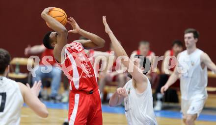 Basketball 2. Liga 2023/2024. Grunddurchgang 17. Runde.  KOS gegen Upper Austrian Ballers   Veljko Dena (KOS),  Starlin Inoa Gil  (Austrian Ballers). Klagenfurt, am 10.2.2024.
Foto: Kuess

---
pressefotos, pressefotografie, kuess, qs, qspictures, sport, bild, bilder, bilddatenbank