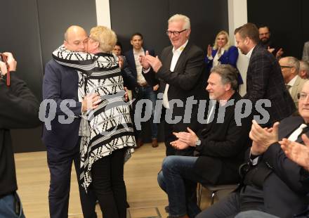 Fussball. Jahreshauptversammlung Kaerntner Fussballverband... Martin Mutz, Tamara Krammer.  Klagenfurt, am 15.3.2024.
Foto: Kuess
---
pressefotos, pressefotografie, kuess, qs, qspictures, sport, bild, bilder, bilddatenbank