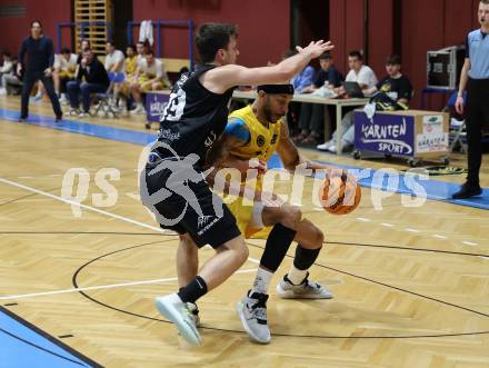 Basketball 2. Liga 2023/2024. Playoffs. VF-033.  Woerthersee Piraten gegen Guessing Blackbirds.  Shawn L. Ray  (Piraten),  Jakob Ernst   (Guessing). Klagenfurt, am 16.3.2024.
Foto: Kuess

---
pressefotos, pressefotografie, kuess, qs, qspictures, sport, bild, bilder, bilddatenbank