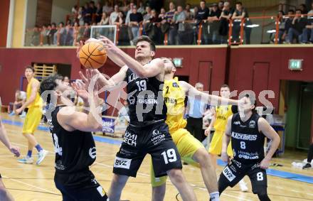 Basketball 2. Liga 2023/2024. Playoffs. VF-033.  Woerthersee Piraten gegen Guessing Blackbirds.  Daniel Filipovic  (Piraten),  Jakob Ernst   (Guessing). Klagenfurt, am 16.3.2024.
Foto: Kuess

---
pressefotos, pressefotografie, kuess, qs, qspictures, sport, bild, bilder, bilddatenbank