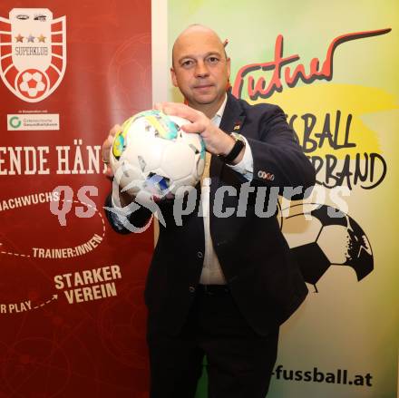 Fussball. Jahreshauptversammlung Kaerntner Fussballverband... Martin Mutz Klagenfurt, am 15.3.2024.
Foto: Kuess
---
pressefotos, pressefotografie, kuess, qs, qspictures, sport, bild, bilder, bilddatenbank