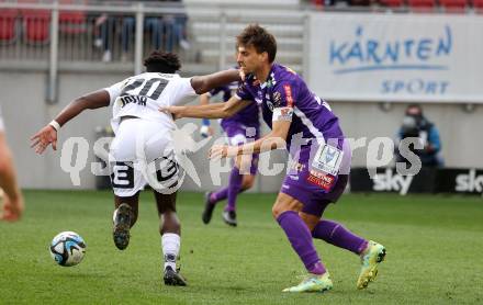Fussball Bundesliga. SK Austria Klagenfurt gegen SK Puntigamer Sturm Graz. Thorsten Mahrer,   (Klagenfurt),  Seedyahmed Tijan Jatta (Graz).  Klagenfurt, am 17.3.2024.
Foto: Kuess
www.qspictures.net
---
pressefotos, pressefotografie, kuess, qs, qspictures, sport, bild, bilder, bilddatenbank