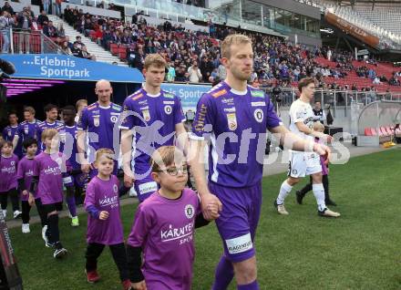 Fussball Bundesliga. SK Austria Klagenfurt gegen SK Puntigamer Sturm Graz.  Christopher Cvetko, Nicolas Binder (Klagenfurt).  Klagenfurt, am 17.3.2024.
Foto: Kuess
www.qspictures.net
---
pressefotos, pressefotografie, kuess, qs, qspictures, sport, bild, bilder, bilddatenbank