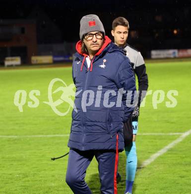 Fussball Kaertner Liga. Voelkermarkt gegen SAK.    Trainer Richard Huber (SAK). Voelkermarkt, am 28.3.2024.
Foto: Kuess
www.qspictures.net
---
pressefotos, pressefotografie, kuess, qs, qspictures, sport, bild, bilder, bilddatenbank