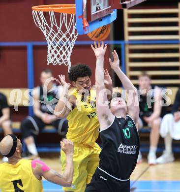 Basketball 2. Liga 2023/2024. Playoffs. SF-3.  Woerthersee Piraten gegen Union Deutsch Wagram Alligators.   Marcus Holyfield (Piraten),  Daniel Schuch  (Deutsch Wagram). Klagenfurt, am 6.4.2024.
Foto: Kuess
---
pressefotos, pressefotografie, kuess, qs, qspictures, sport, bild, bilder, bilddatenbank