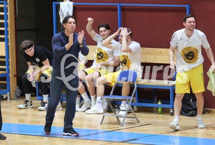 Basketball 2. Liga 2023/2024. Playoffs. SF-3.  Woerthersee Piraten gegen Union Deutsch Wagram Alligators. Trainer Andreas Kuttnig   (Piraten),  Klagenfurt, am 6.4.2024.
Foto: Kuess
---
pressefotos, pressefotografie, kuess, qs, qspictures, sport, bild, bilder, bilddatenbank