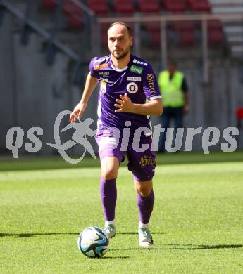 Fussball Bundesliga. SK Austria Klagenfurt gegen TSV Egger Glas Hartberg. Rico Benatelli  (Klagenfurt). Klagenfurt, am 7.4.2024.
Foto: Kuess
www.qspictures.net
---
pressefotos, pressefotografie, kuess, qs, qspictures, sport, bild, bilder, bilddatenbank